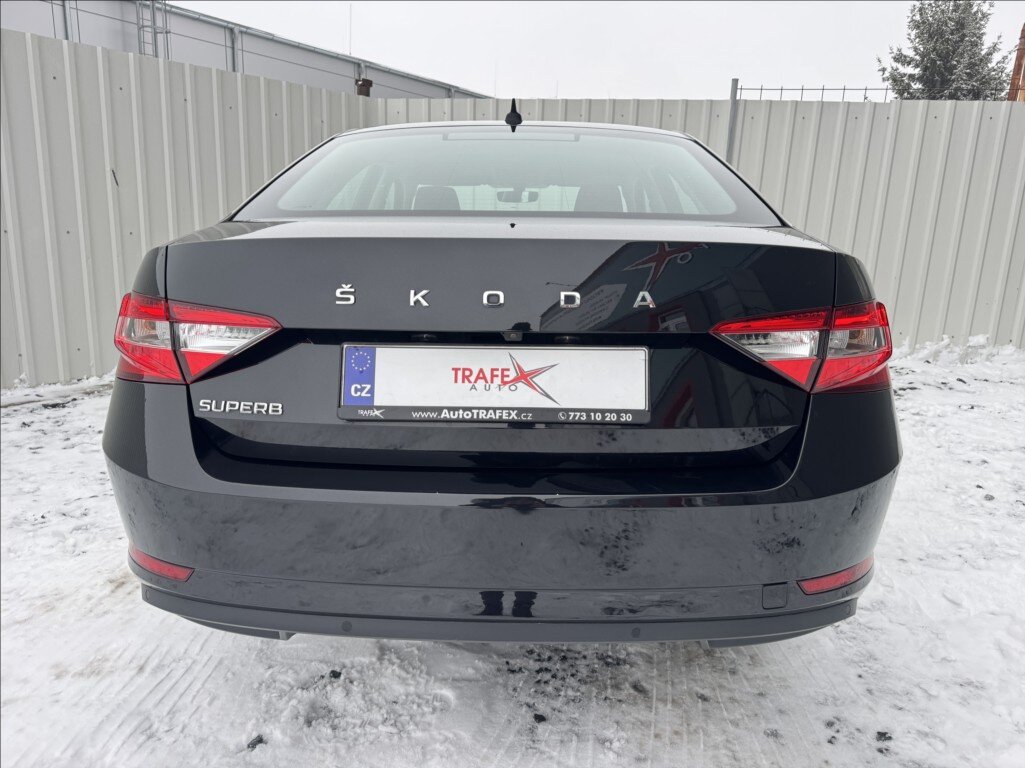 Škoda Superb Sedan 2,0 l 110 kw