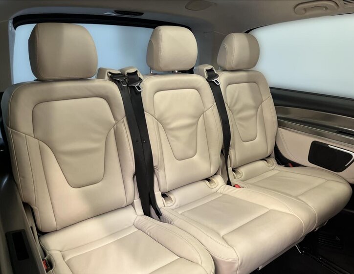 Mercedes-Benz Třídy V MPV 2,0 l 174 kw