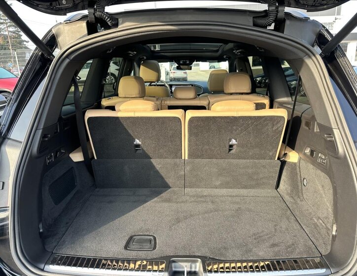 Mercedes-Benz GLS SUV / Terénní 3,0 l 270 kw