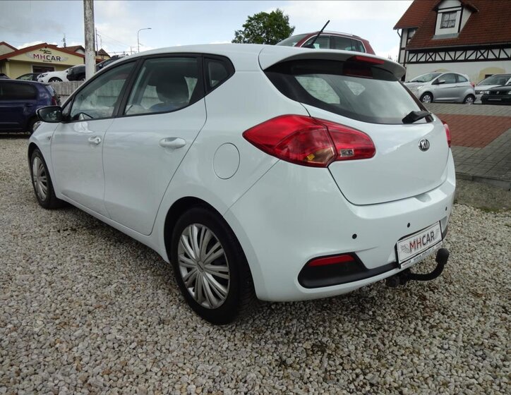 KIA Ceed 5