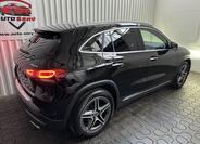 Mercedes-Benz GLA 8