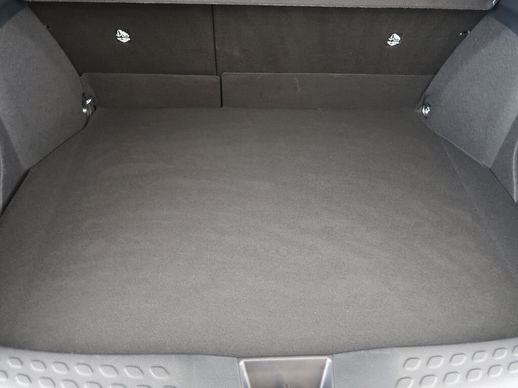 Toyota C-HR SUV 1,8 l 72 kw