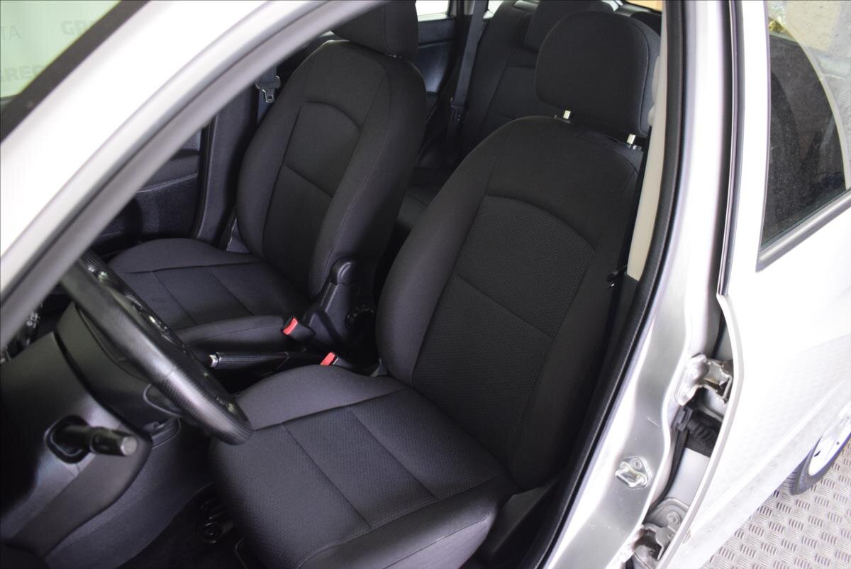 Mazda 2 Hatchback 1,4 l 59 kw