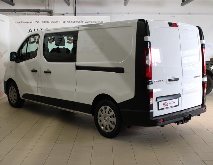 Renault Trafic 6