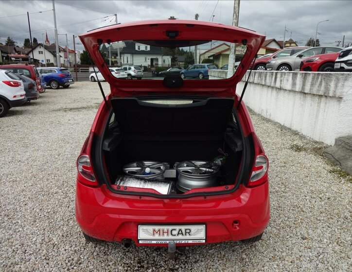 Dacia Sandero Hatchback 1,4 l 55 kw