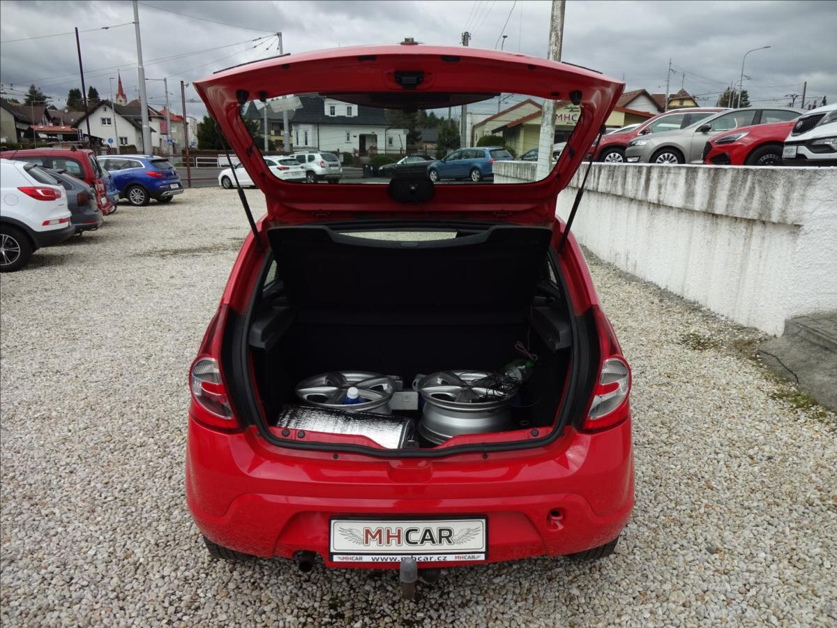 Dacia Sandero Hatchback 1,4 l 55 kw