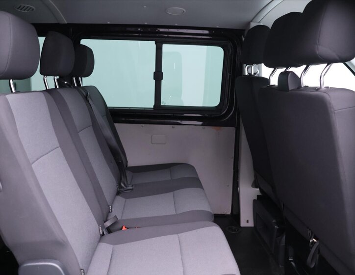 Volkswagen Transporter Kombi 2,0 l 75 kw