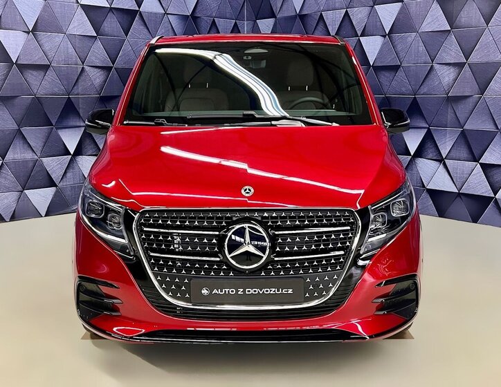 Mercedes-Benz Třídy V Kombi 2,0 l 174 kw