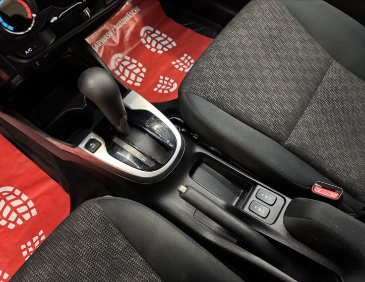 Honda Jazz Hatchback 1,3 l 75 kw