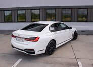 BMW Řada 7 Sedan 3,0 l 294 kw