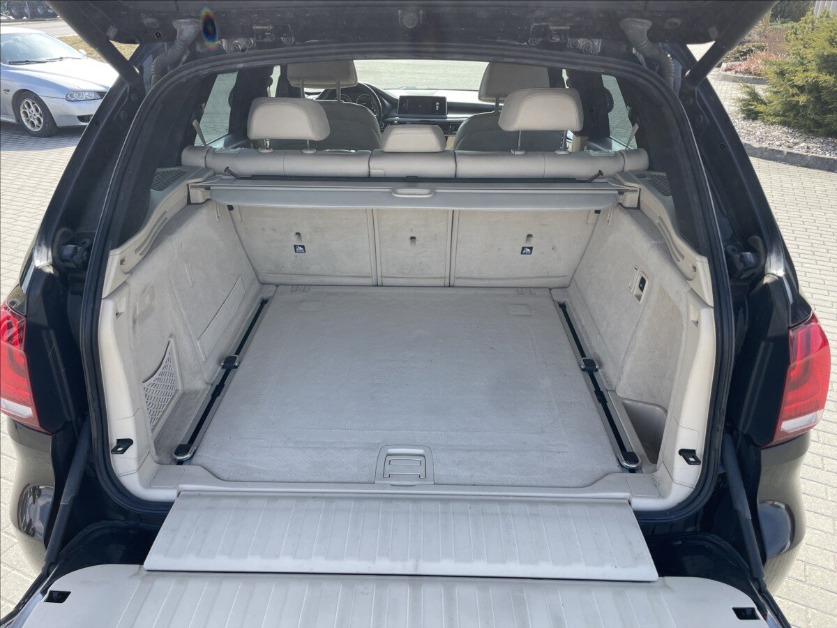 BMW X5 SUV / Terénní 3,0 l 190 kw