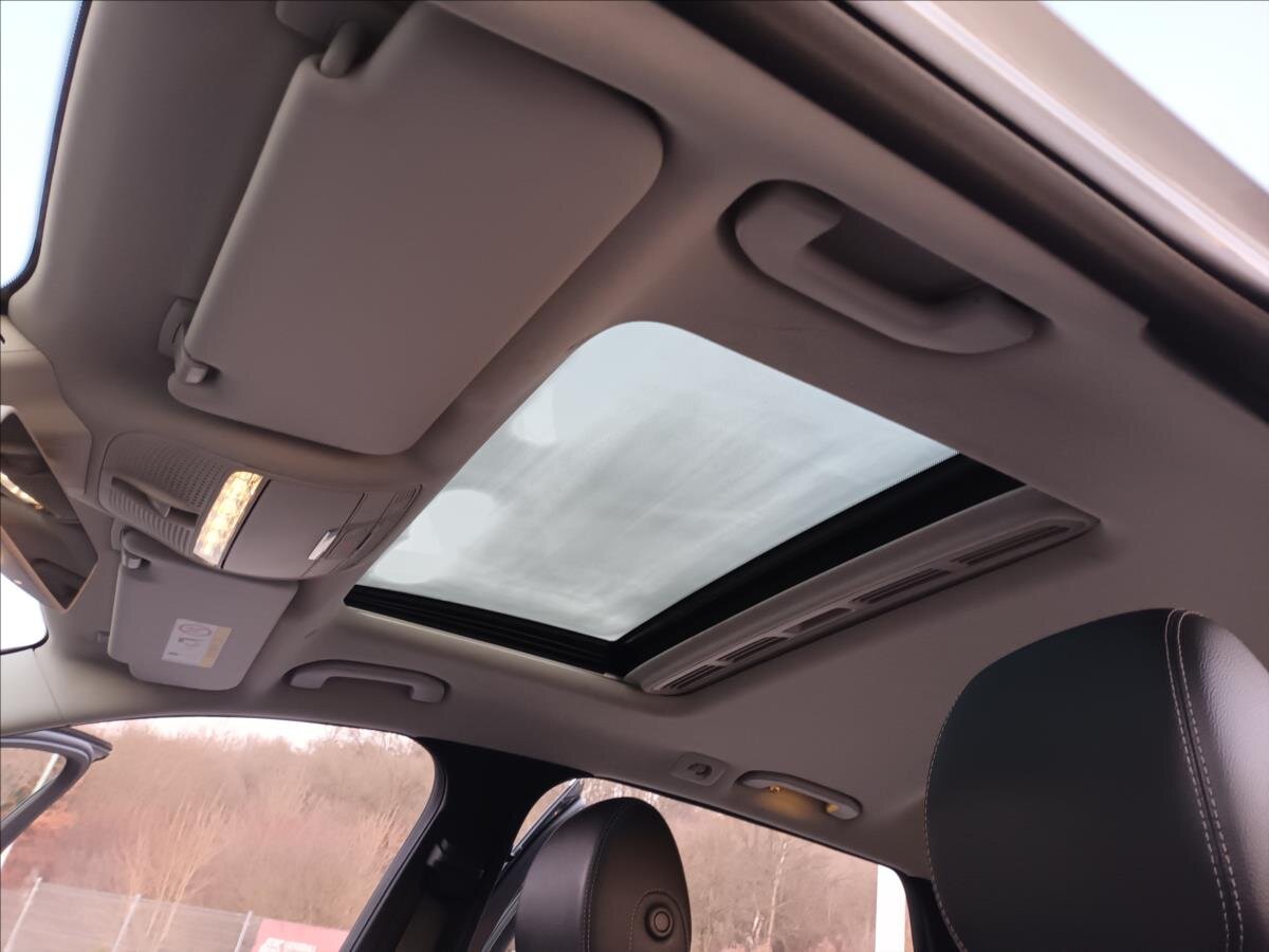 Mercedes-Benz Třídy E Kombi 3,0 l 190 kw