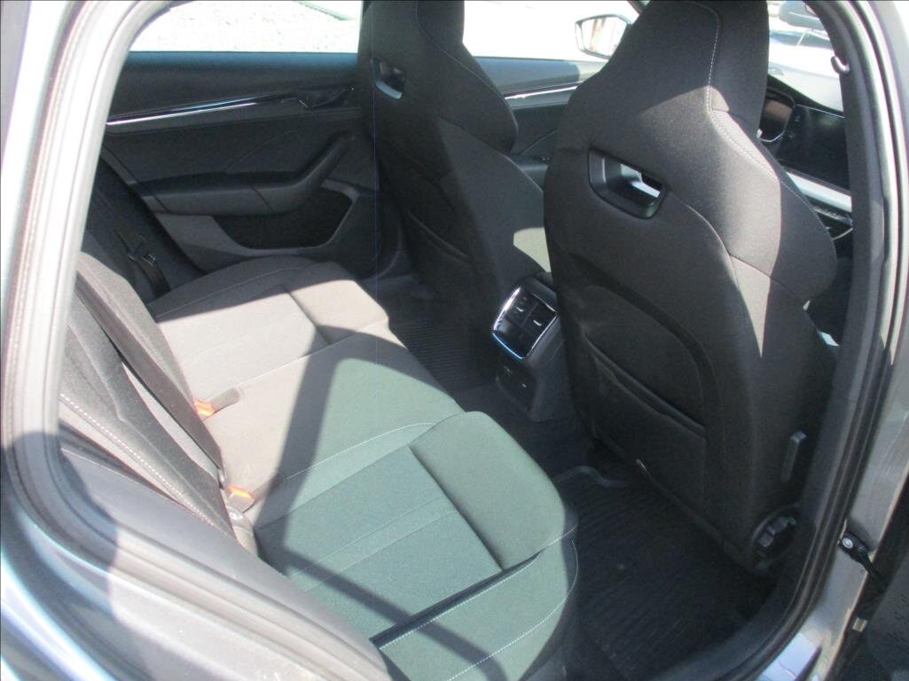 Škoda Octavia Kombi 1,5 l 110 kw