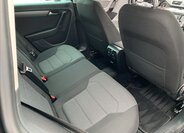 Volkswagen Passat Kombi 2,0 l 103 kw