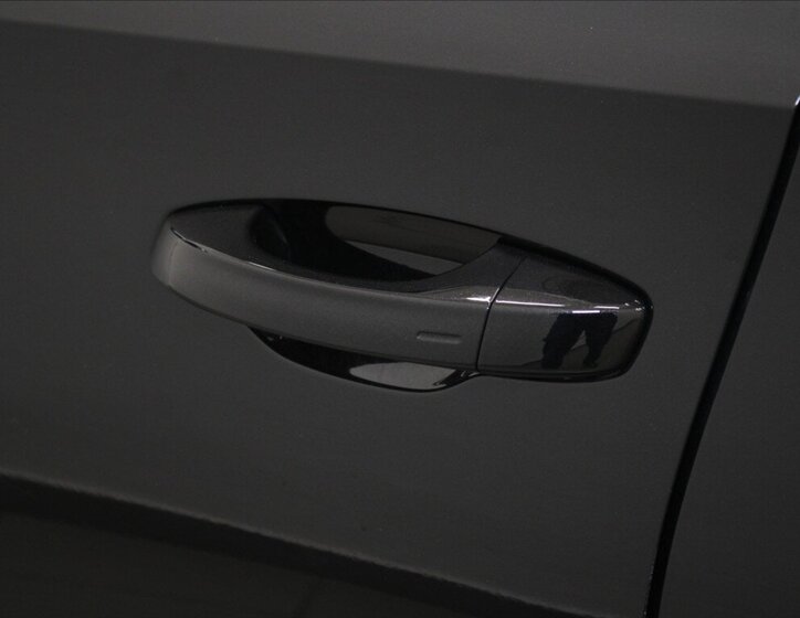 Škoda Fabia Hatchback 999,0 85 kw