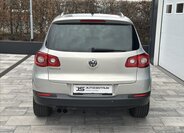 Volkswagen Tiguan SUV / Terénní 2,0 l 125 kw