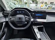 Peugeot 408 12