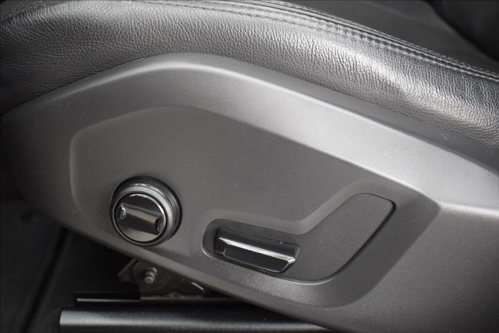 Volvo XC60 SUV 2,0 l 223 kw