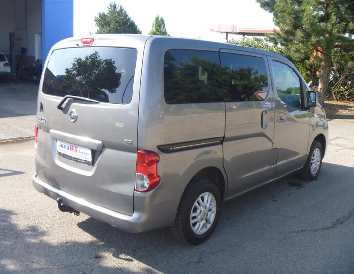 Nissan NV200 7