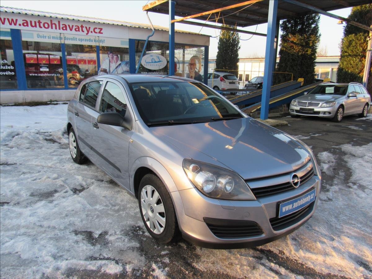 Opel Astra Hatchback 1,4 l 66 kw