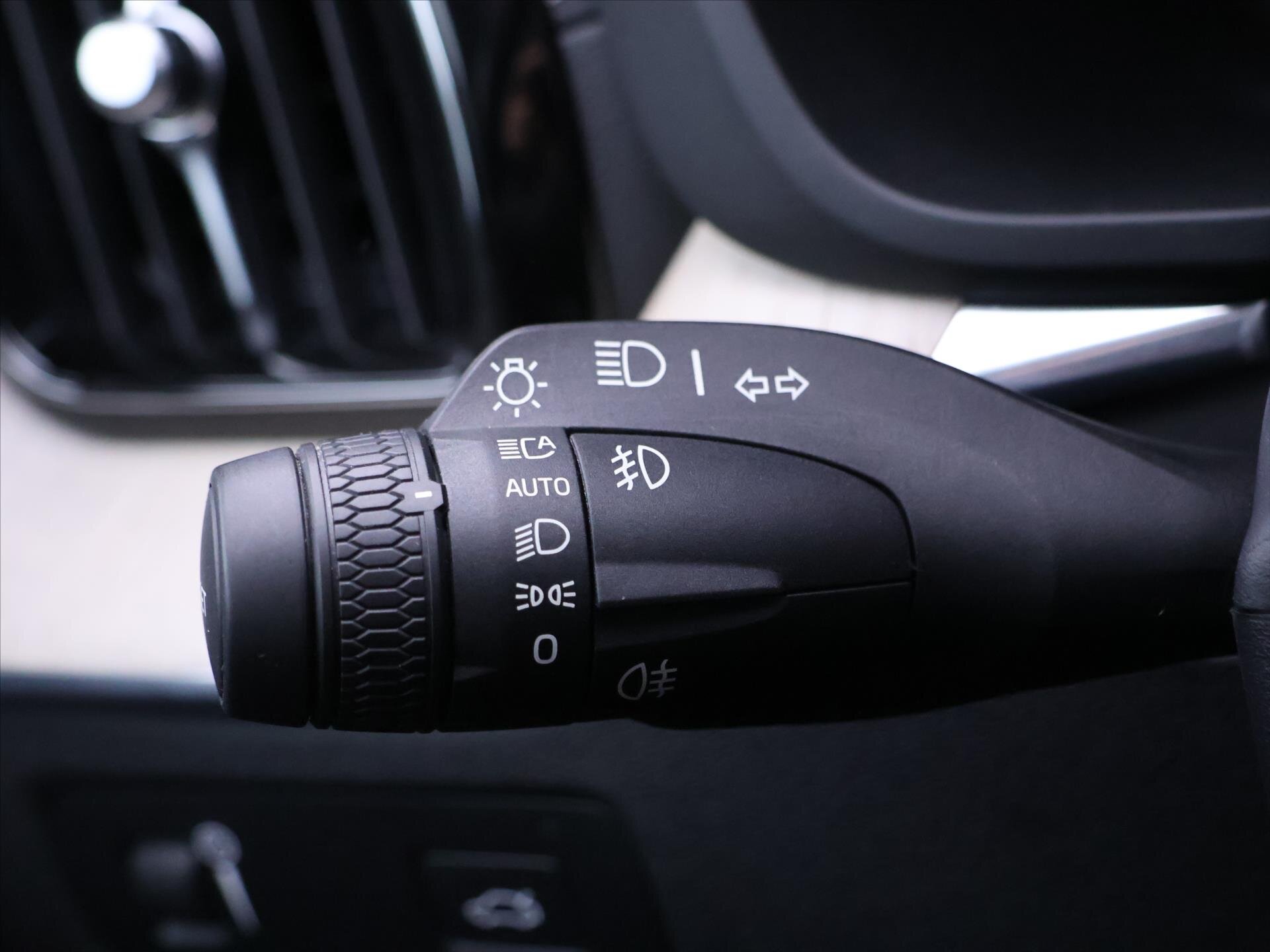 Volvo XC60 SUV 2,0 l 183 kw