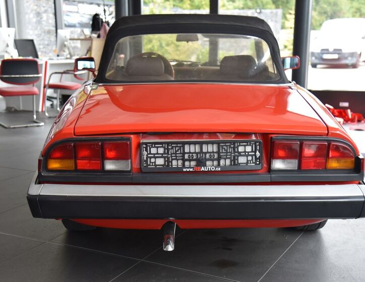 Alfa Romeo Spider 11