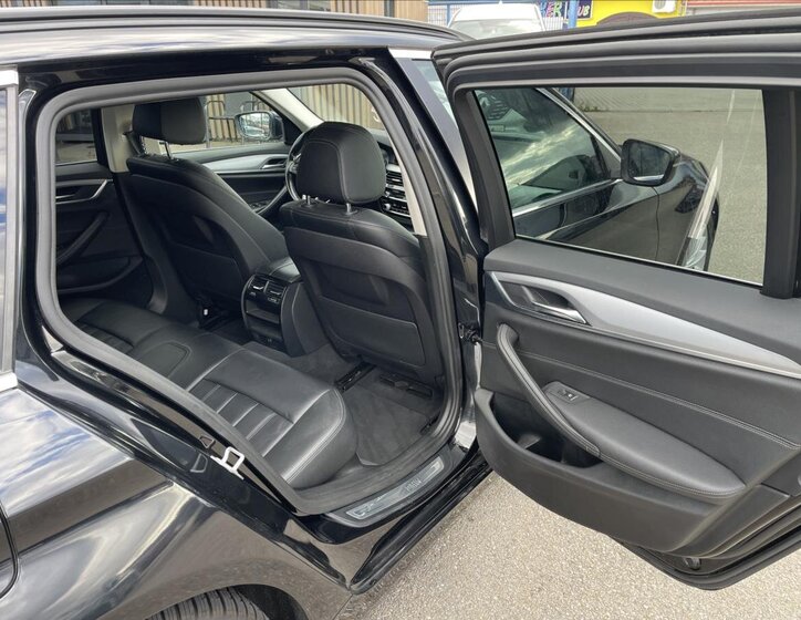 BMW Řada 5 Kombi 2,0 l 140 kw