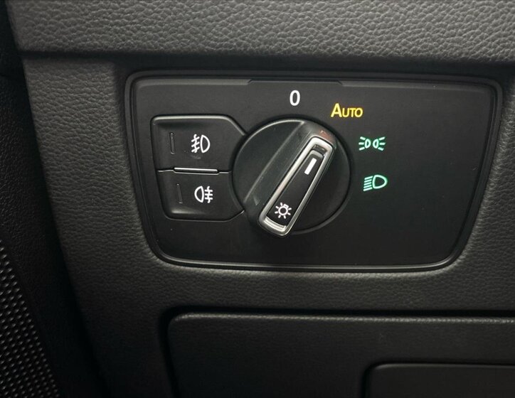 Volkswagen Passat Kombi 2,0 l 110 kw