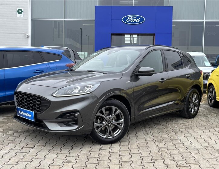 Ford Kuga SUV / Terénní 2,5 l 140 kw