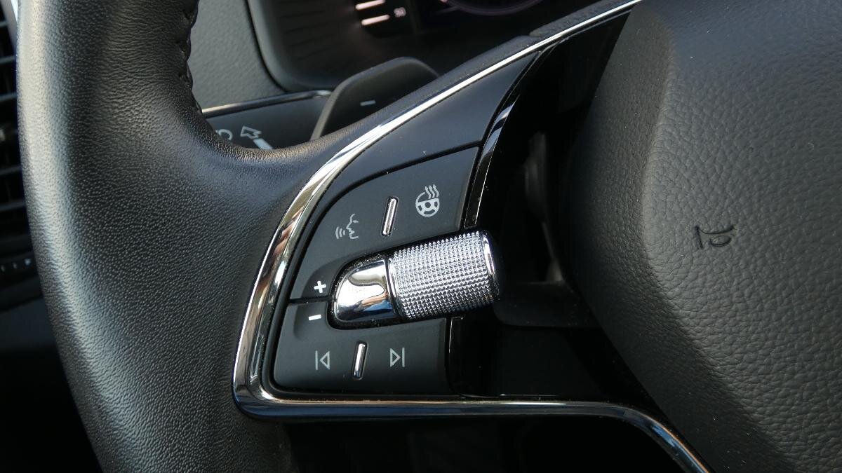 Škoda Karoq SUV / Terénní 1,5 l 110 kw