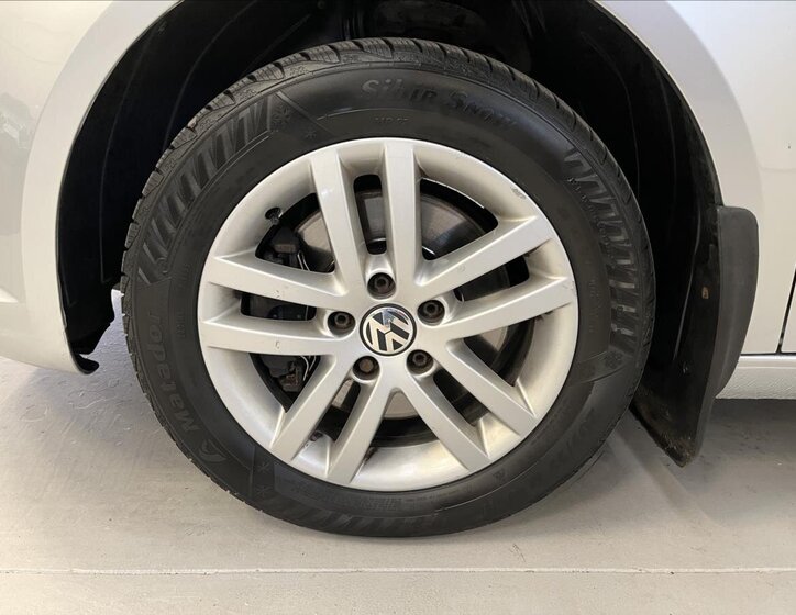 Volkswagen Touran 27