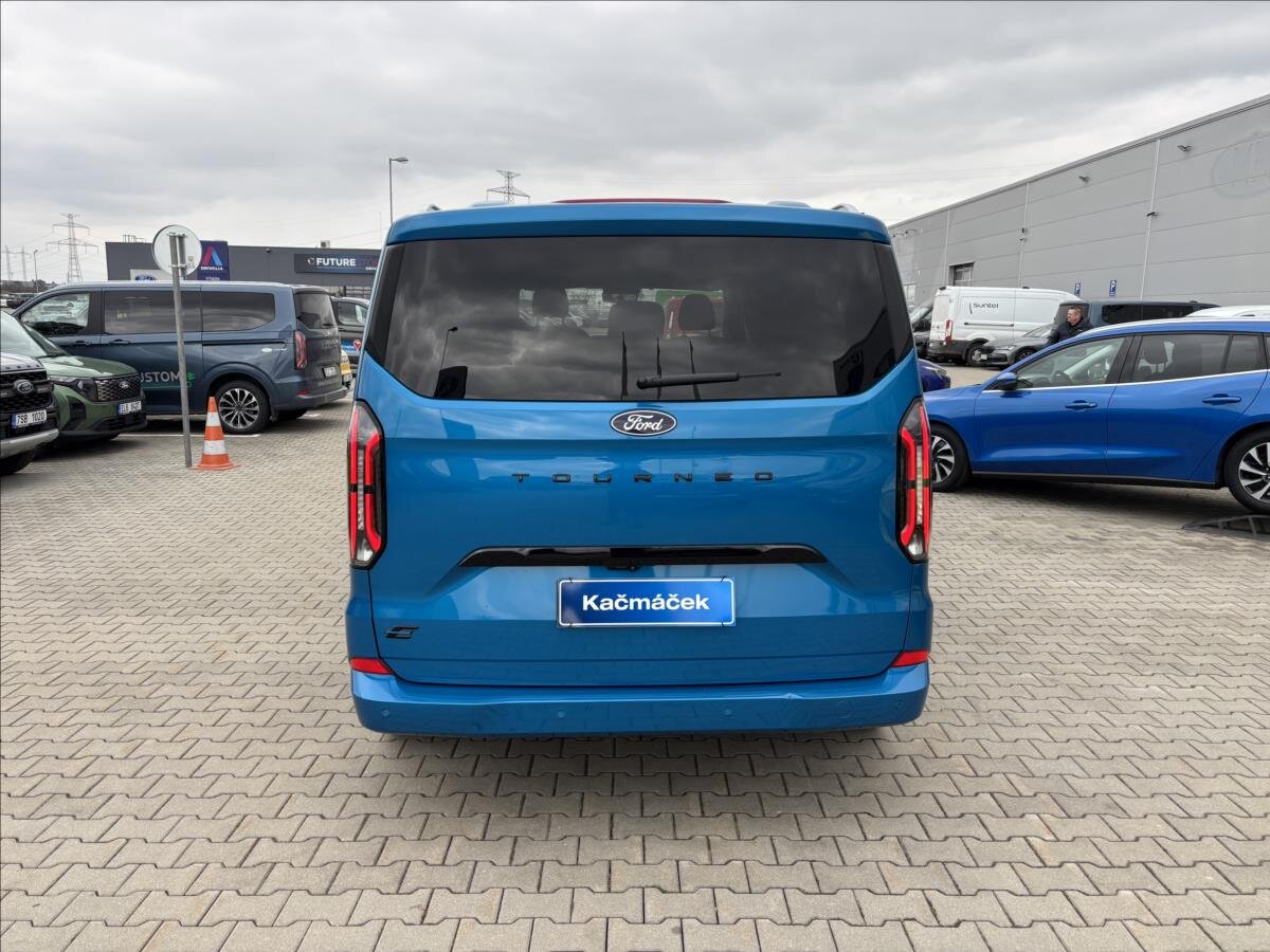 Ford Tourneo Custom MPV 0,0 160 kw