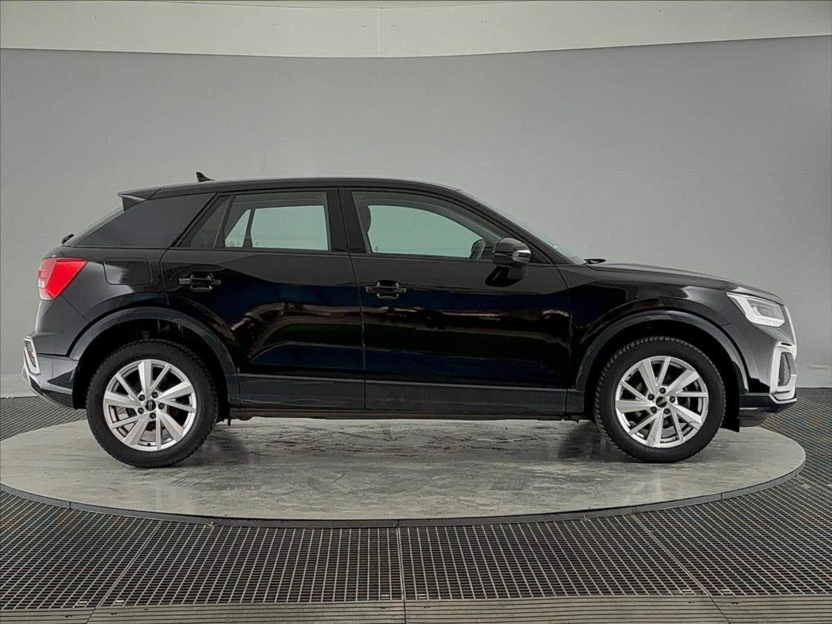 Audi Q2 SUV / Terénní 1,5 l 110 kw