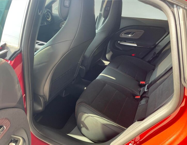 Mercedes-Benz CLA Kupé 1,5 l 140 kw