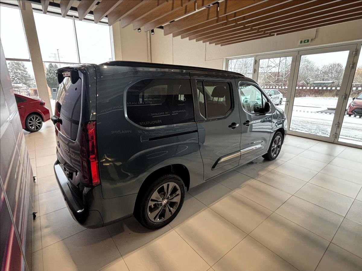 Toyota ProAce City Verso MPV 1,5 l 96 kw