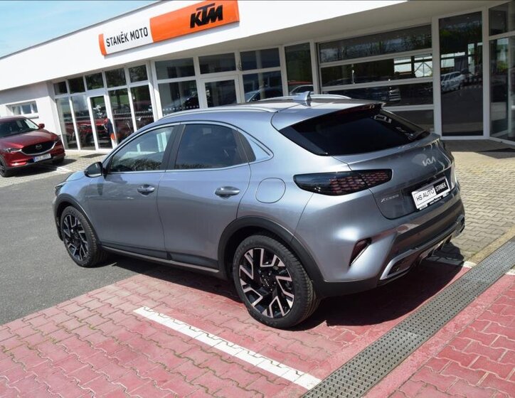 KIA XCeed SUV / Terénní 0,0 130 kw