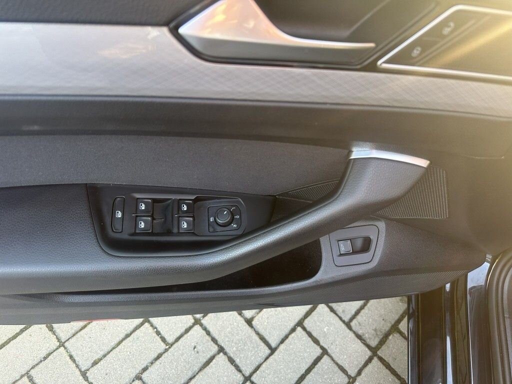 Volkswagen Passat Kombi 2,0 l 110 kw