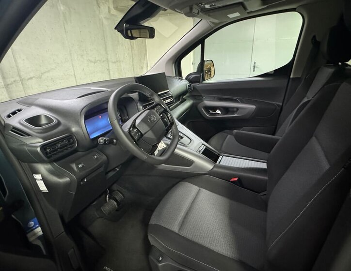 Toyota ProAce City Verso MPV 1,5 l 96 kw