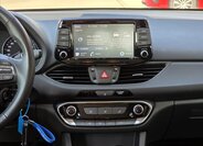 Hyundai i30 Kombi 1,6 l 85 kw