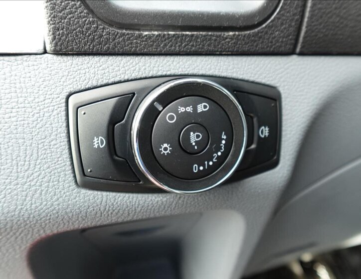 Ford Transit Ostatní 2,2 l 74 kw