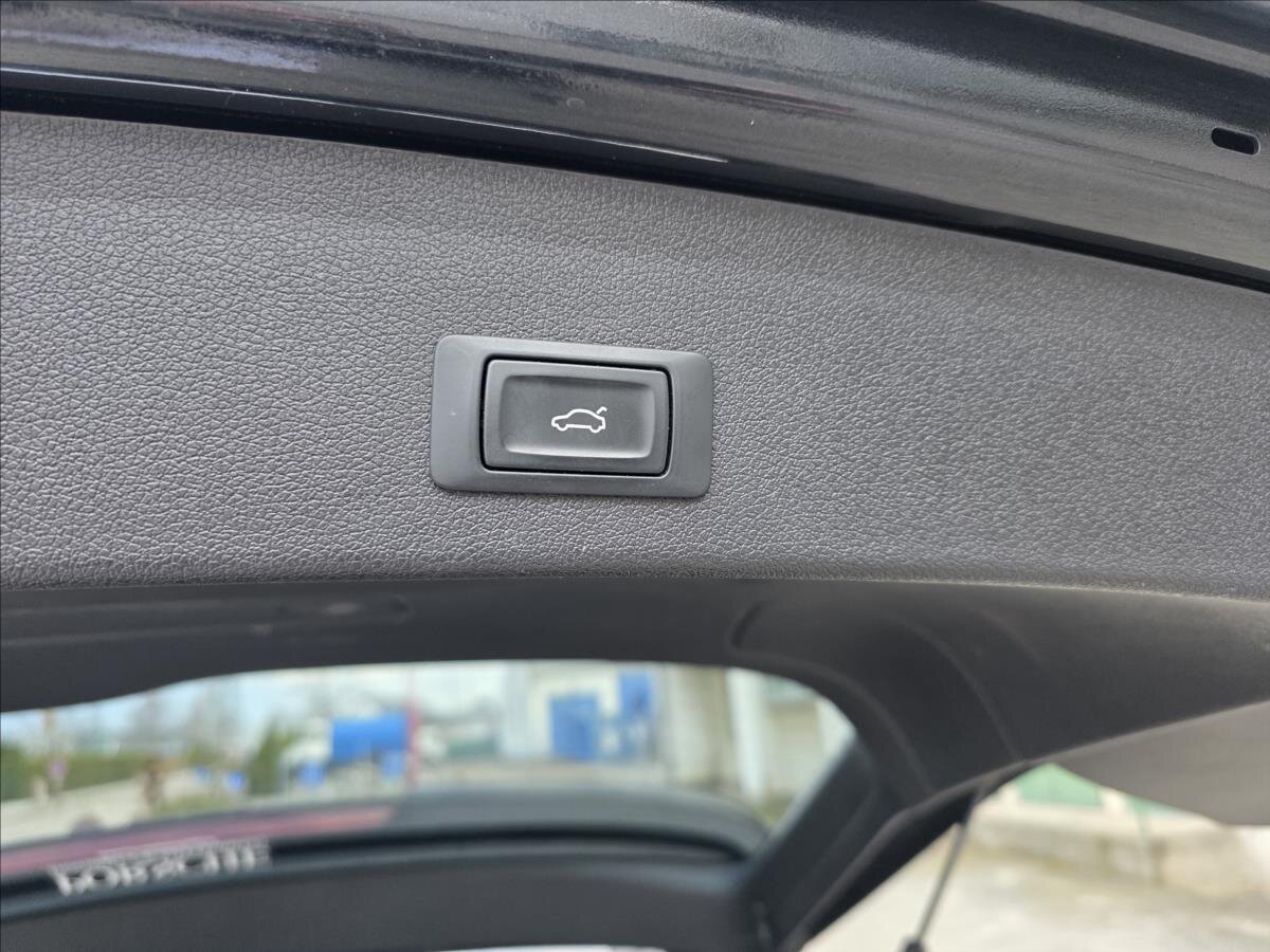 Audi Q5 SUV / Terénní 3,0 l 180 kw