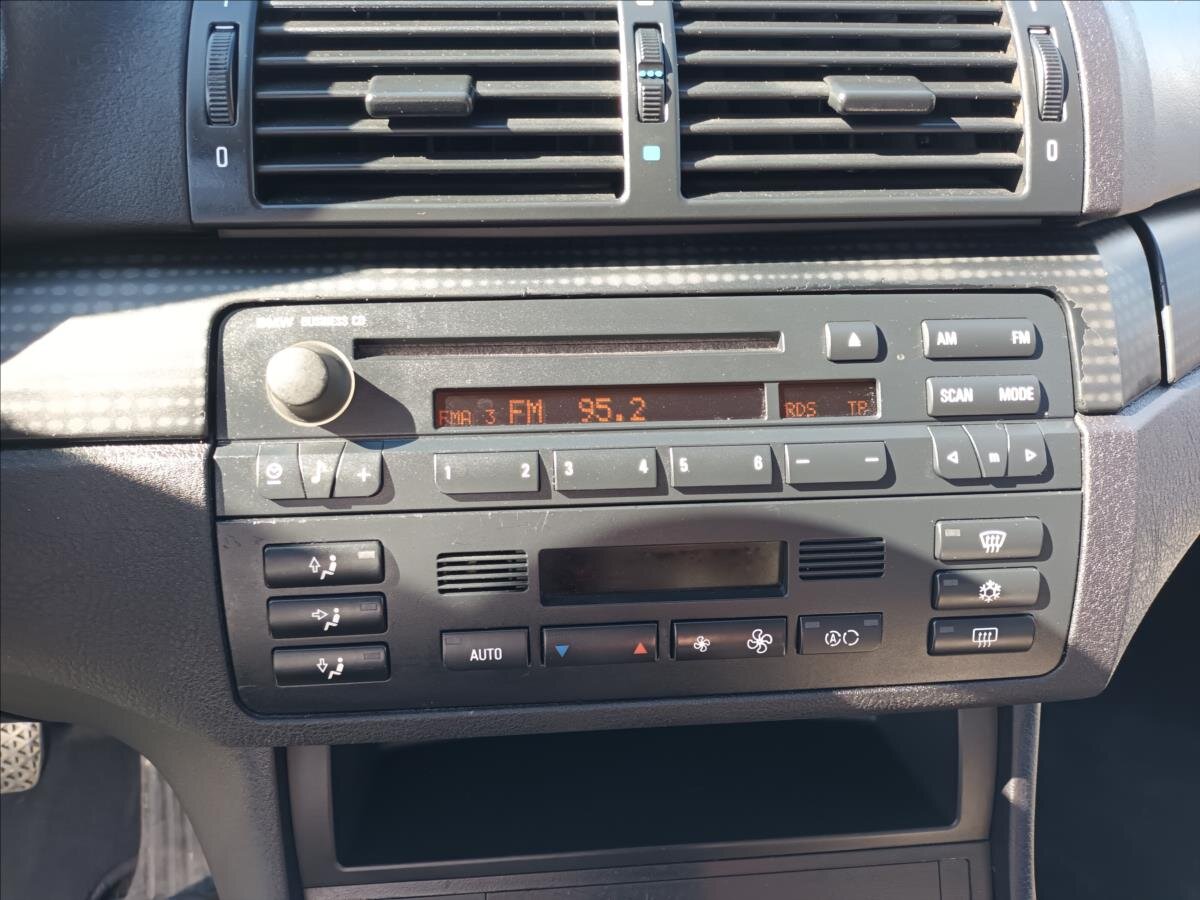 BMW Řada 3 Sedan / Limuzína 1,8 l 85 kw
