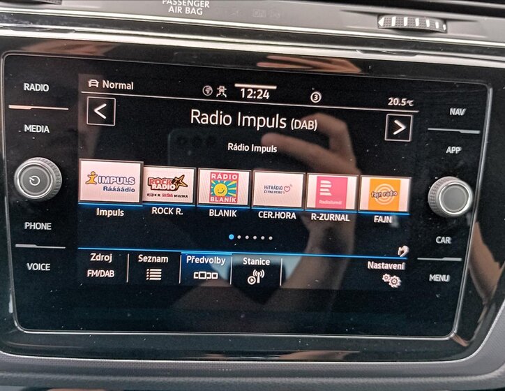 Volkswagen Touran Kombi 2,0 l 110 kw