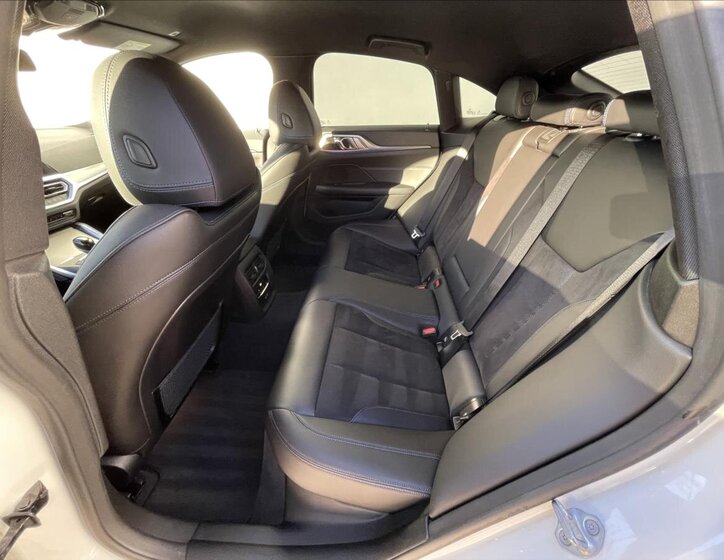 BMW Řada 4 Kupé 2,0 l 180 kw