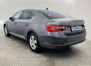 Škoda Superb Liftback 1,5 l 110 kw