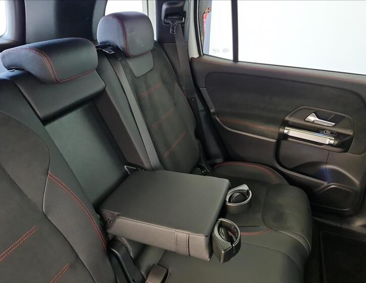 Mercedes-Benz EQB 20