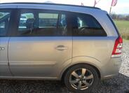 Opel Zafira 9