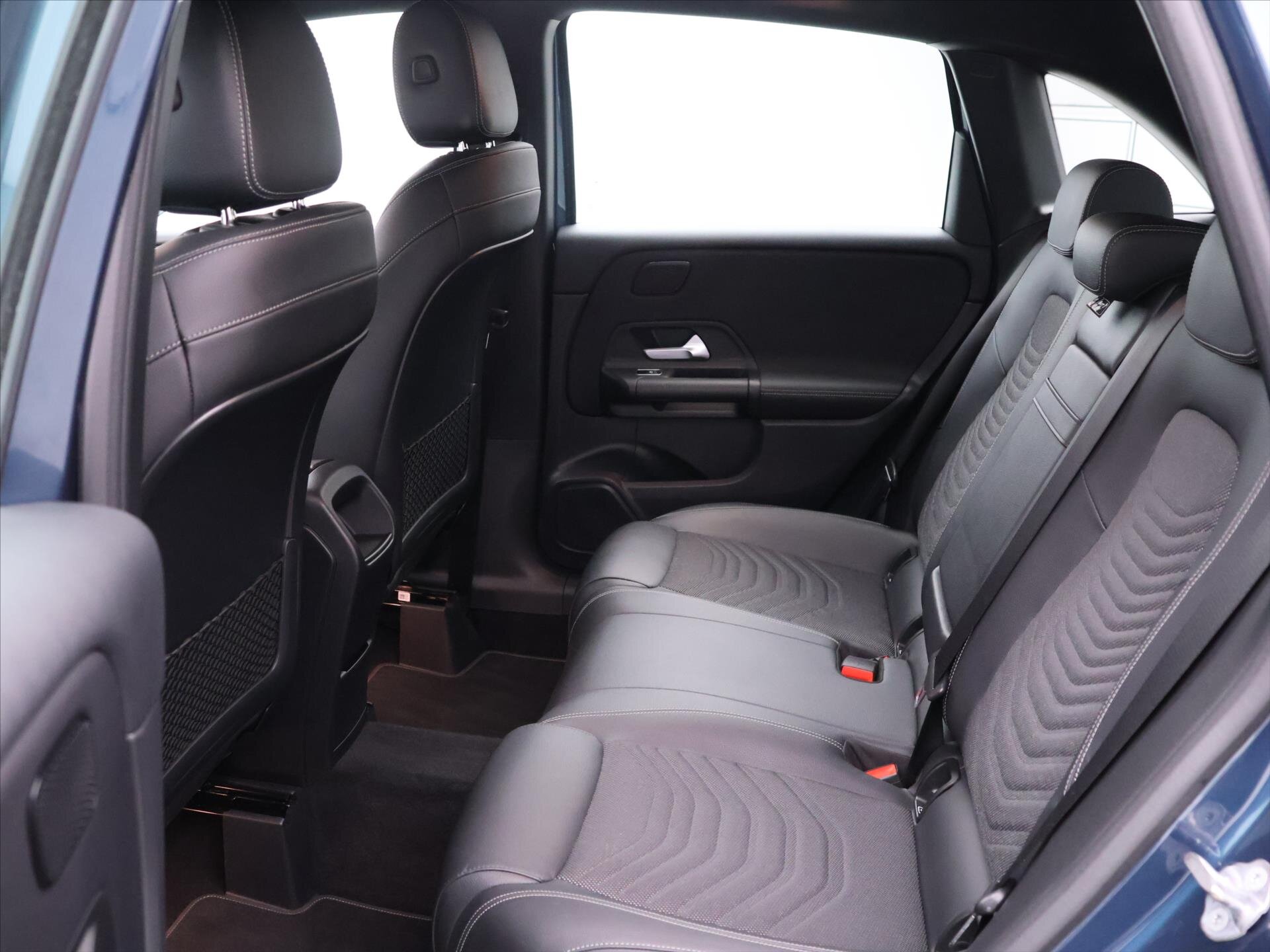 Mercedes-Benz Třídy B Hatchback 2,0 l 110 kw