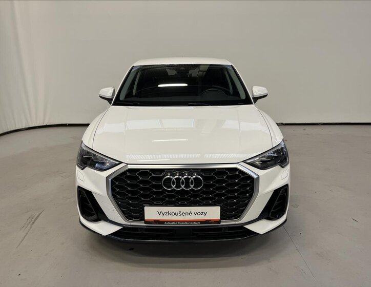 Audi Q3 SUV 1,5 l 110 kw