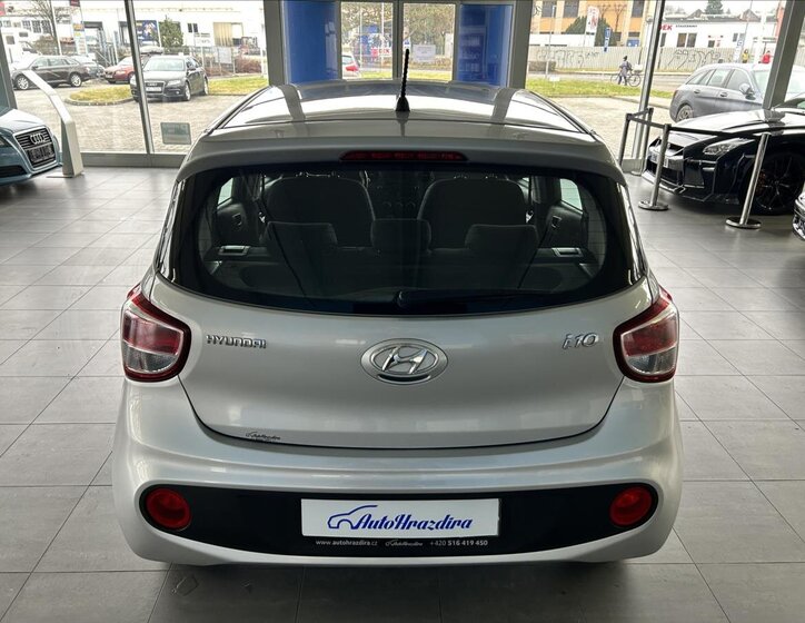 Hyundai i10 5